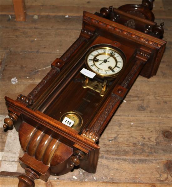 Drop dial wall clock